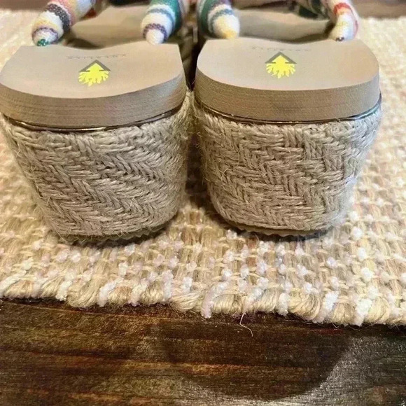 Volatile Sunridge women’s sandals, size 8, GUC - Picture 6 of 7